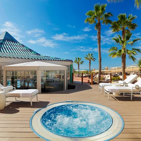 Отель H10 Playa Esmeralda - Adults Only Коста Калма