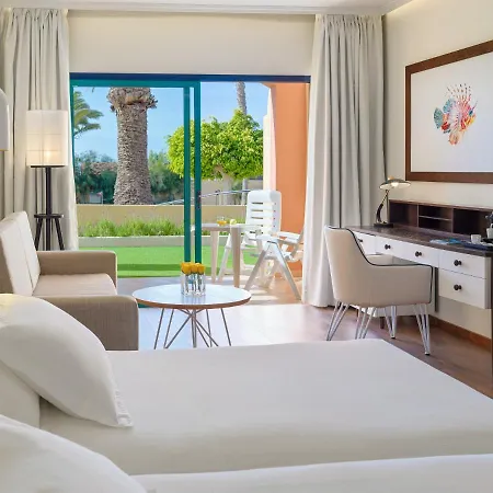 H10 Playa Esmeralda - Adults Only 4*