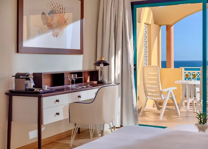 H10 Playa Esmeralda - Adults Only 4*