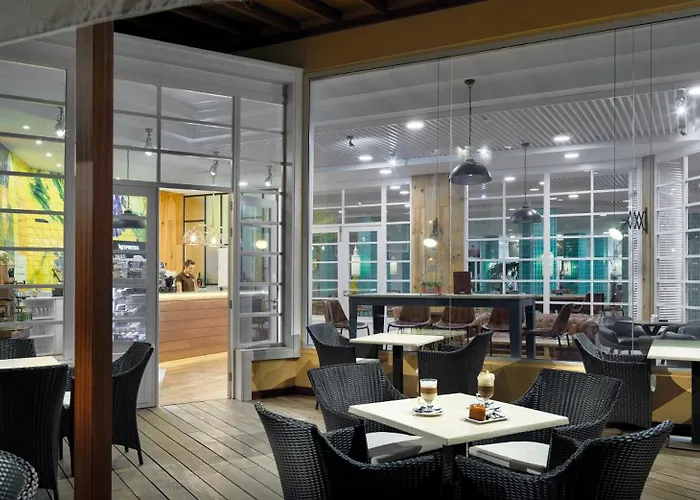 H10 Playa Esmeralda - Adults Only 4*