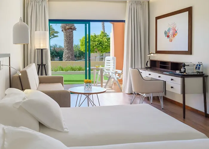 H10 Playa Esmeralda - Adults Only 4*